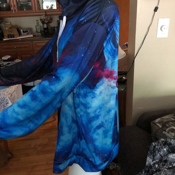 Hoodie - Picture 3 of 6